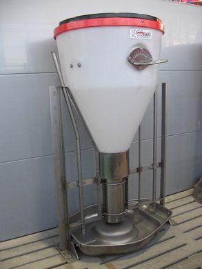 Кормовий автомат для відгодівлі TSKK NSF27, одинарний з коритом із нержавіючої сталі